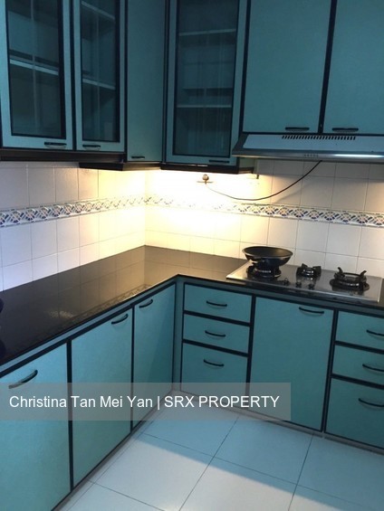 Blk 328 Tampines Street 32 (Tampines), HDB Executive #209713021